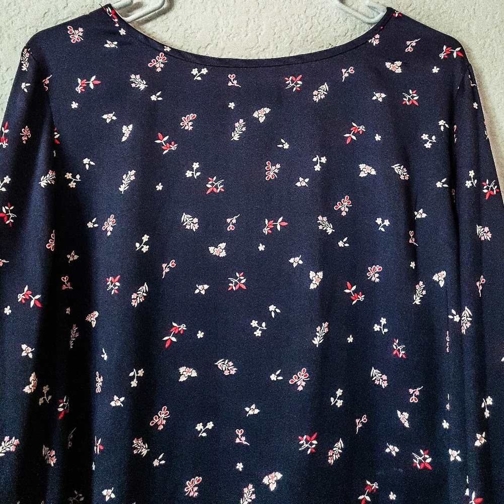 $60 NEW W/T CHAPS WOMAN BLOUSE SIZE L
